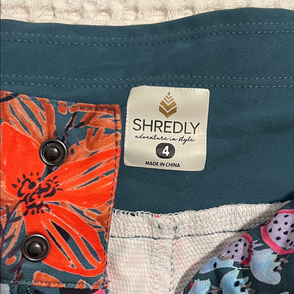 Shredly Floral Women's Bike Shorts. Size 4. No bike pad inside. Worn once. - Picture 2 of 5